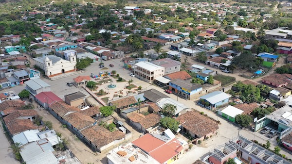 Panorámica de comunidad rural monitoreada por el ODL